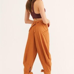 Free People Stunner Pants in Sunrust